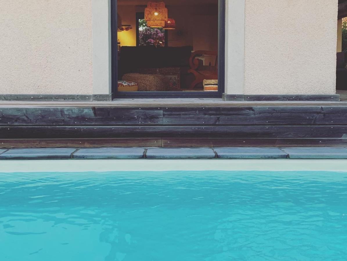 Le Petit Bali Spacieuse Pour 8 Avec Piscine Hébergement de vacances *